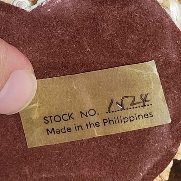 Vintage Unique 5" Owl Made of Seashells - Picture 7 of 7